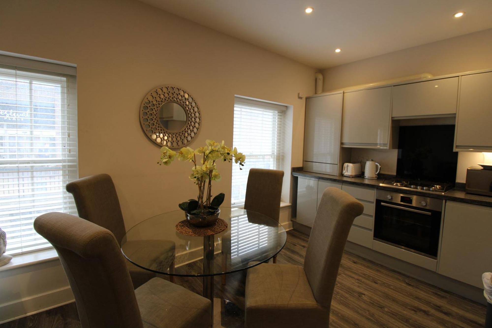 The Warren @ Short Stays Basingstoke Luaran gambar